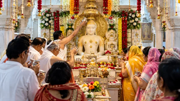 Anant Chaturdashi Marked with Devotion at Mathuras Chaurasi Jain Temple