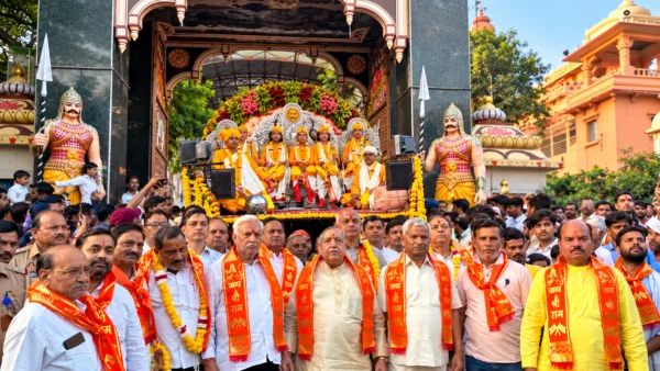 Mathura Ram Leela Mahotsav Commences with Traditional Mukut Pujan and Procession